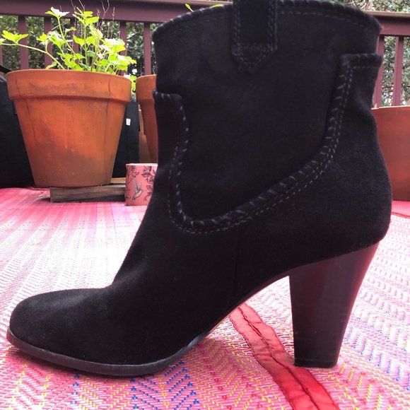 Karl Lagerfeld Suede Booties Size 7.5 - Picture 2 of 16